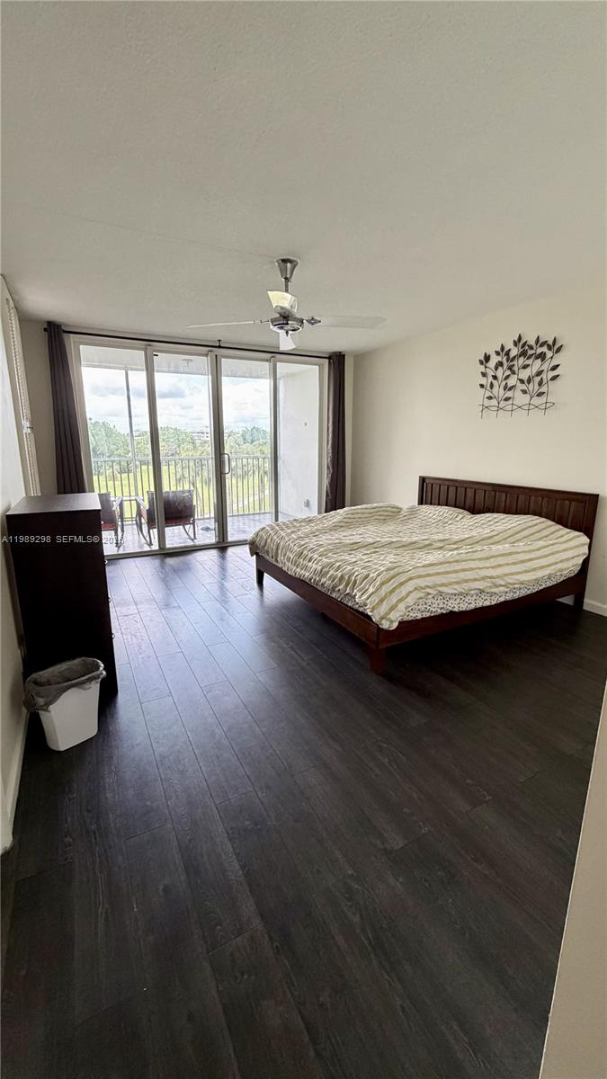 NO 22 PALM-AIRE COUNTRY C - Residential Lease