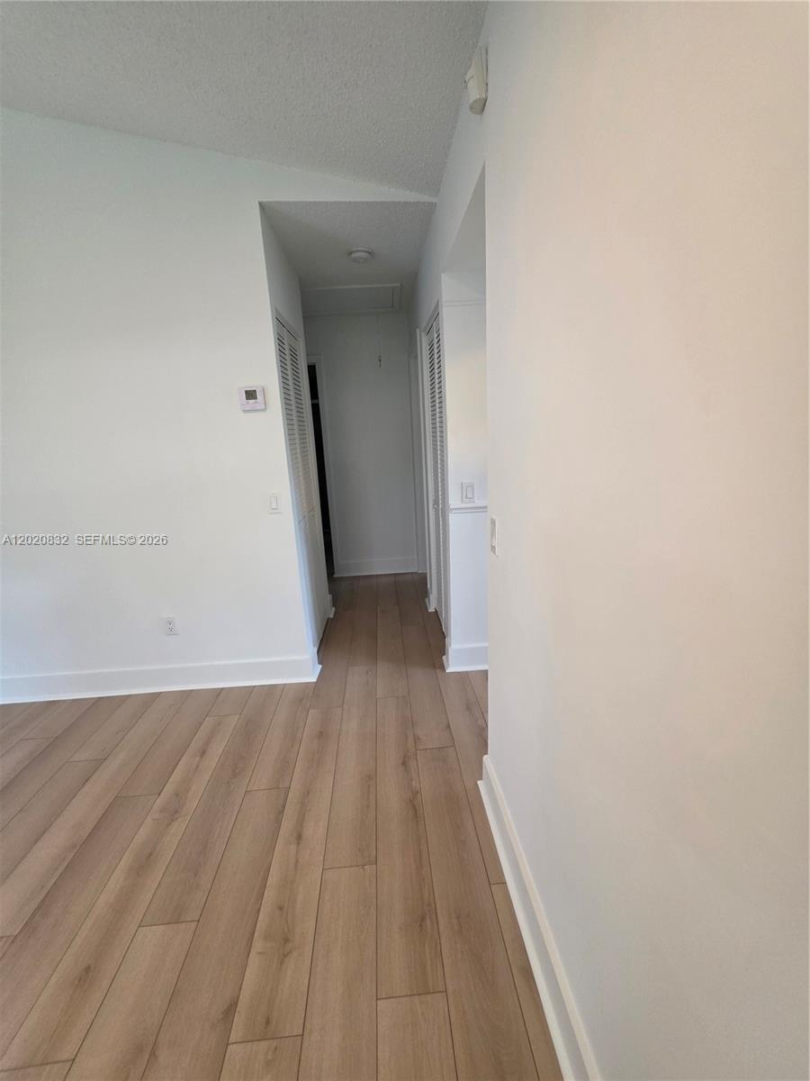 LAKES MEADOW VILG HOMES C - Residential