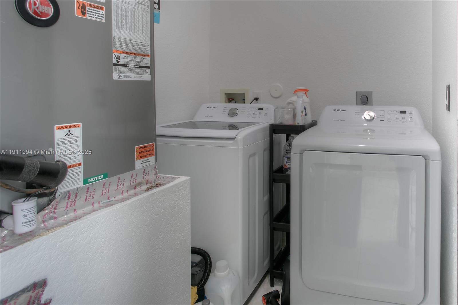 PEMBROKE LAKES SOUTH - Residential Lease