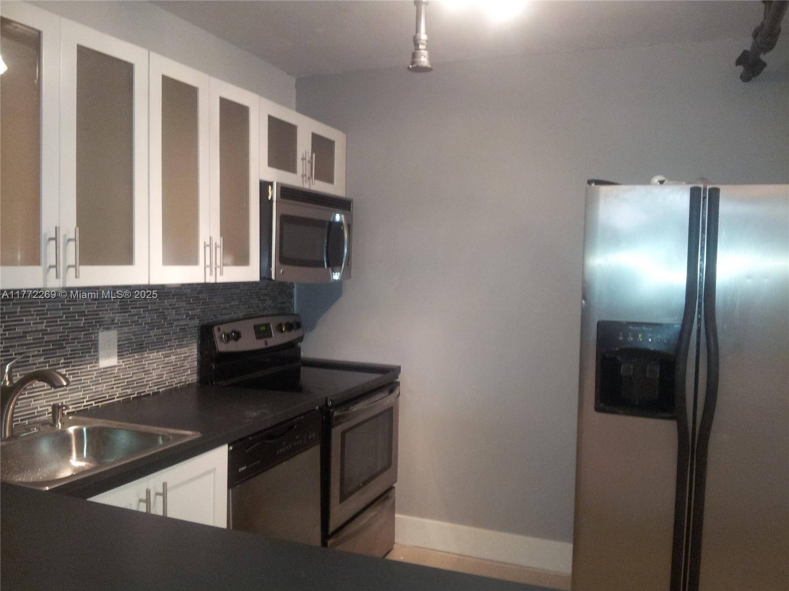 Rental Property at 1470 Ne 123rd St A204, North Miami, Miami-Dade County, Florida - Bedrooms: 1 
Bathrooms: 1  - $1,600 MO.