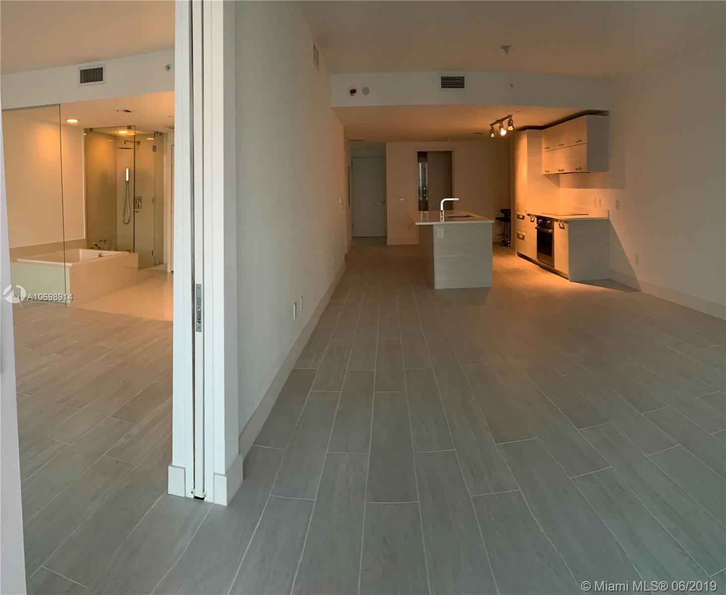 PARAISO BAY CONDO - Residential Lease