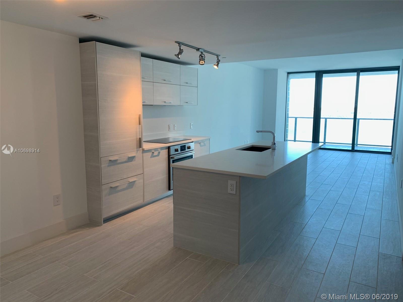 PARAISO BAY CONDO - Residential Lease