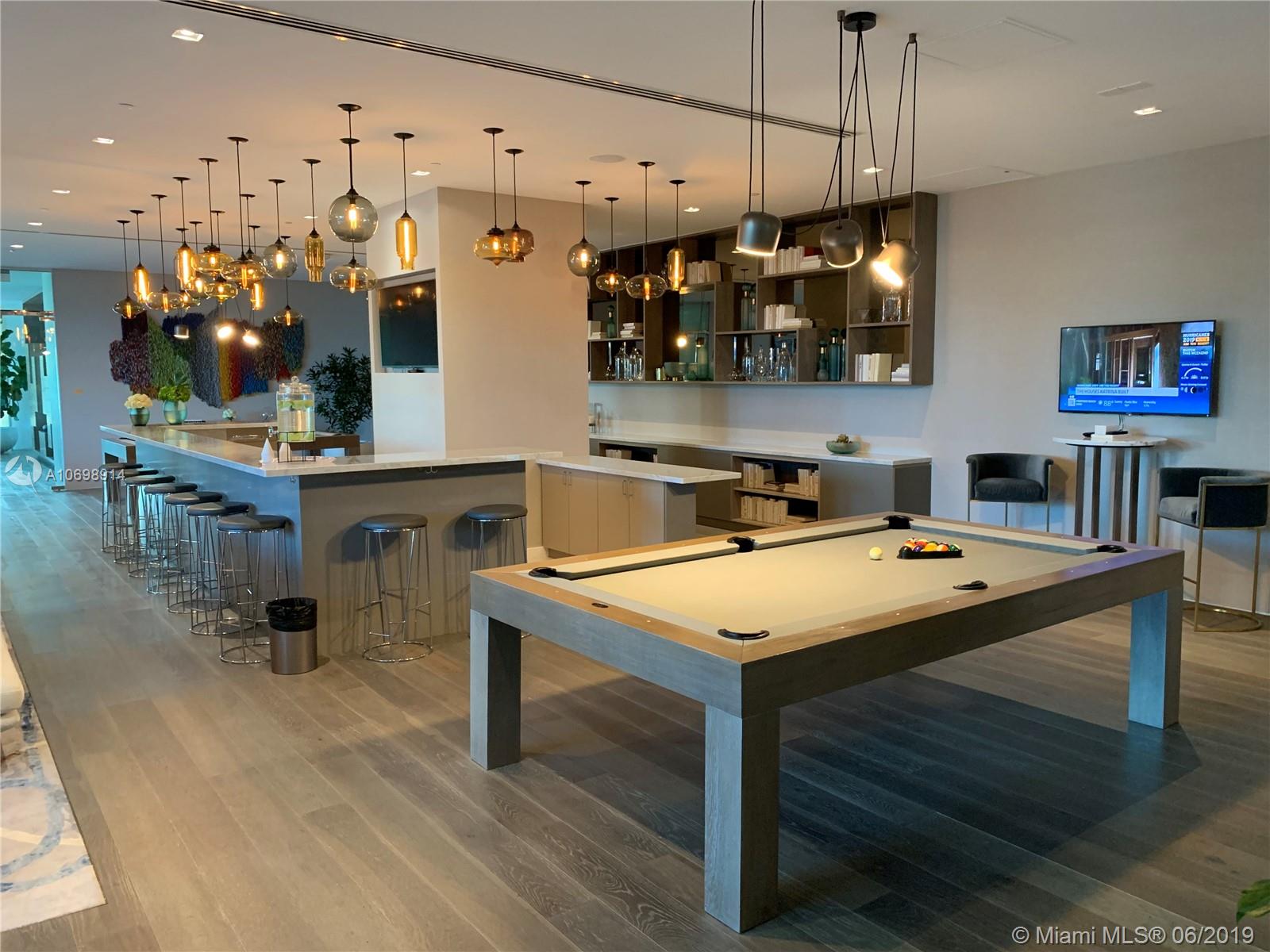 PARAISO BAY CONDO - Residential Lease