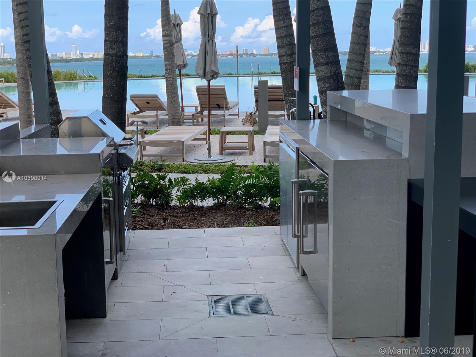 PARAISO BAY CONDO - Residential Lease