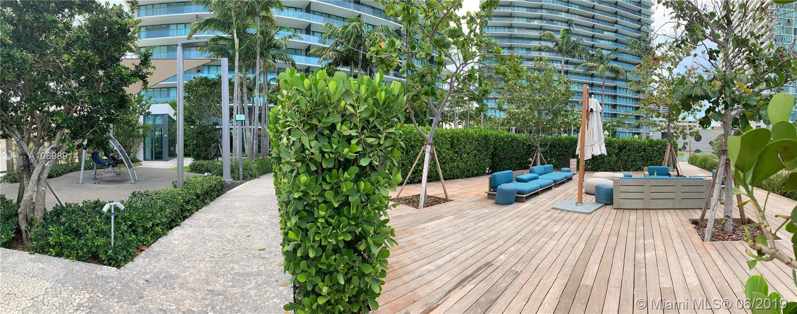 PARAISO BAY CONDO - Residential Lease