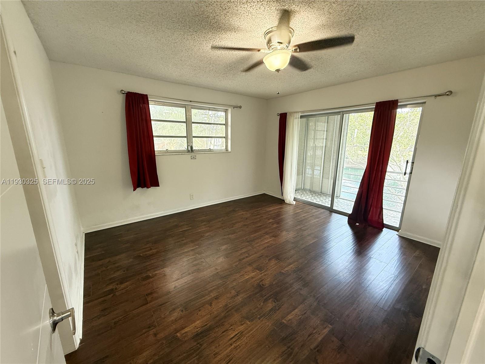 OAK HILLS CONDO NO III - Residential Lease