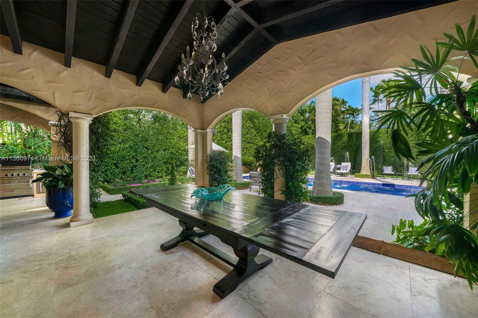 CORAL GABLES SEC E - Residential