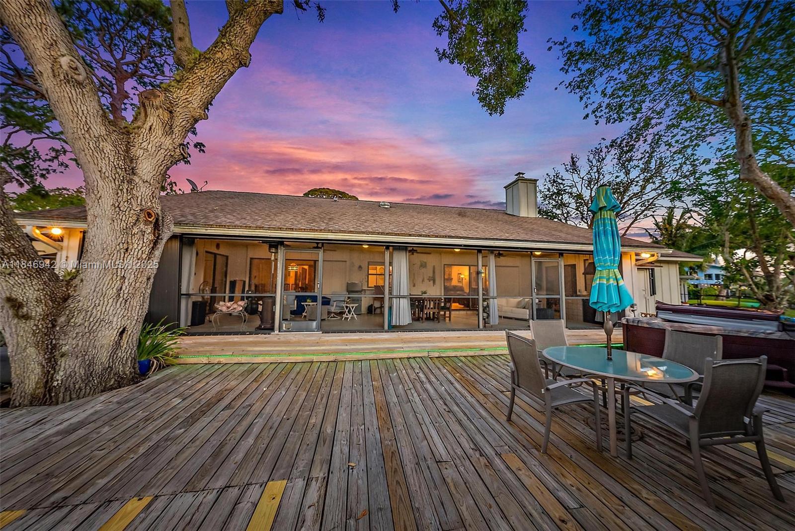 PENN WATERWAY - Residential