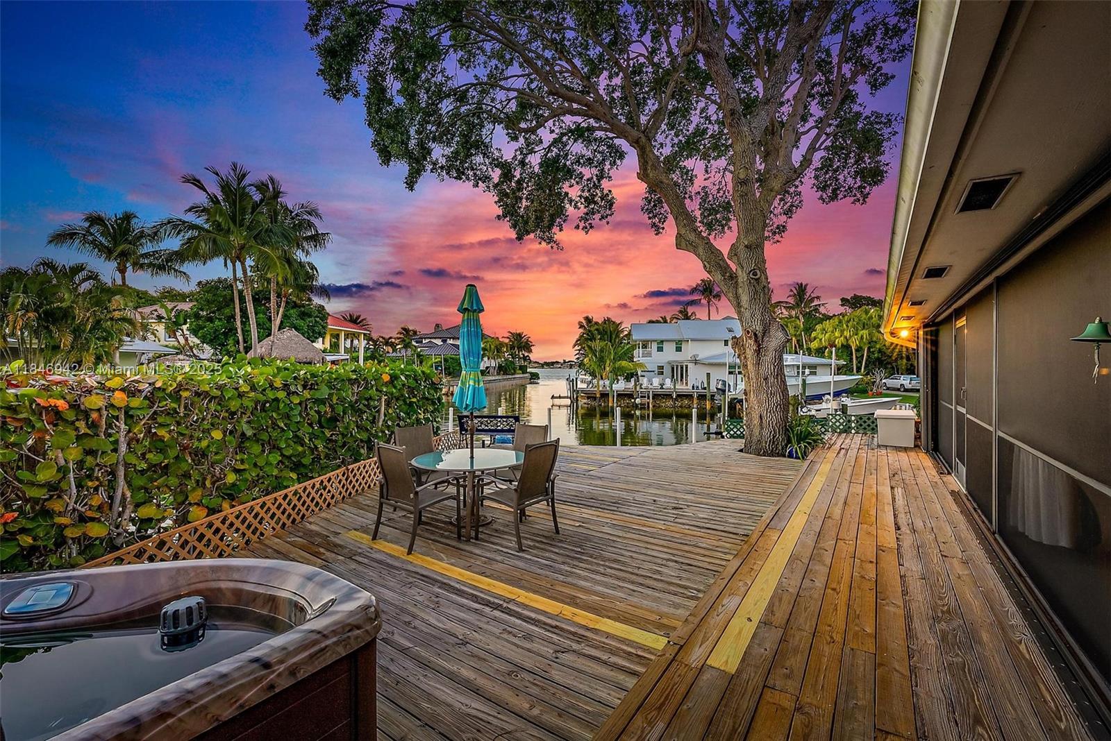 PENN WATERWAY - Residential