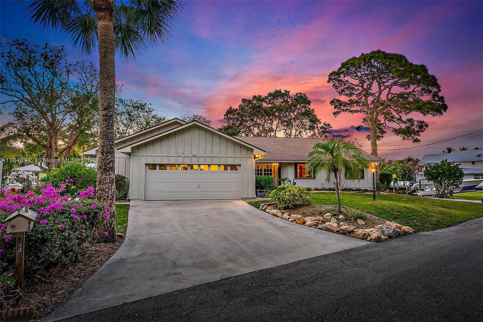 PENN WATERWAY - Residential