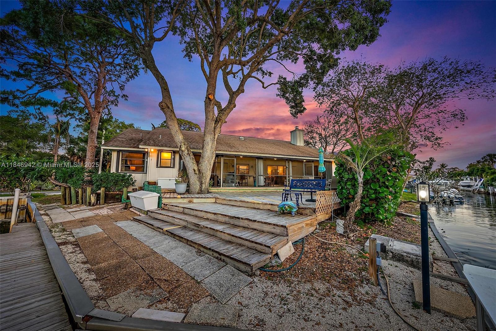 PENN WATERWAY - Residential