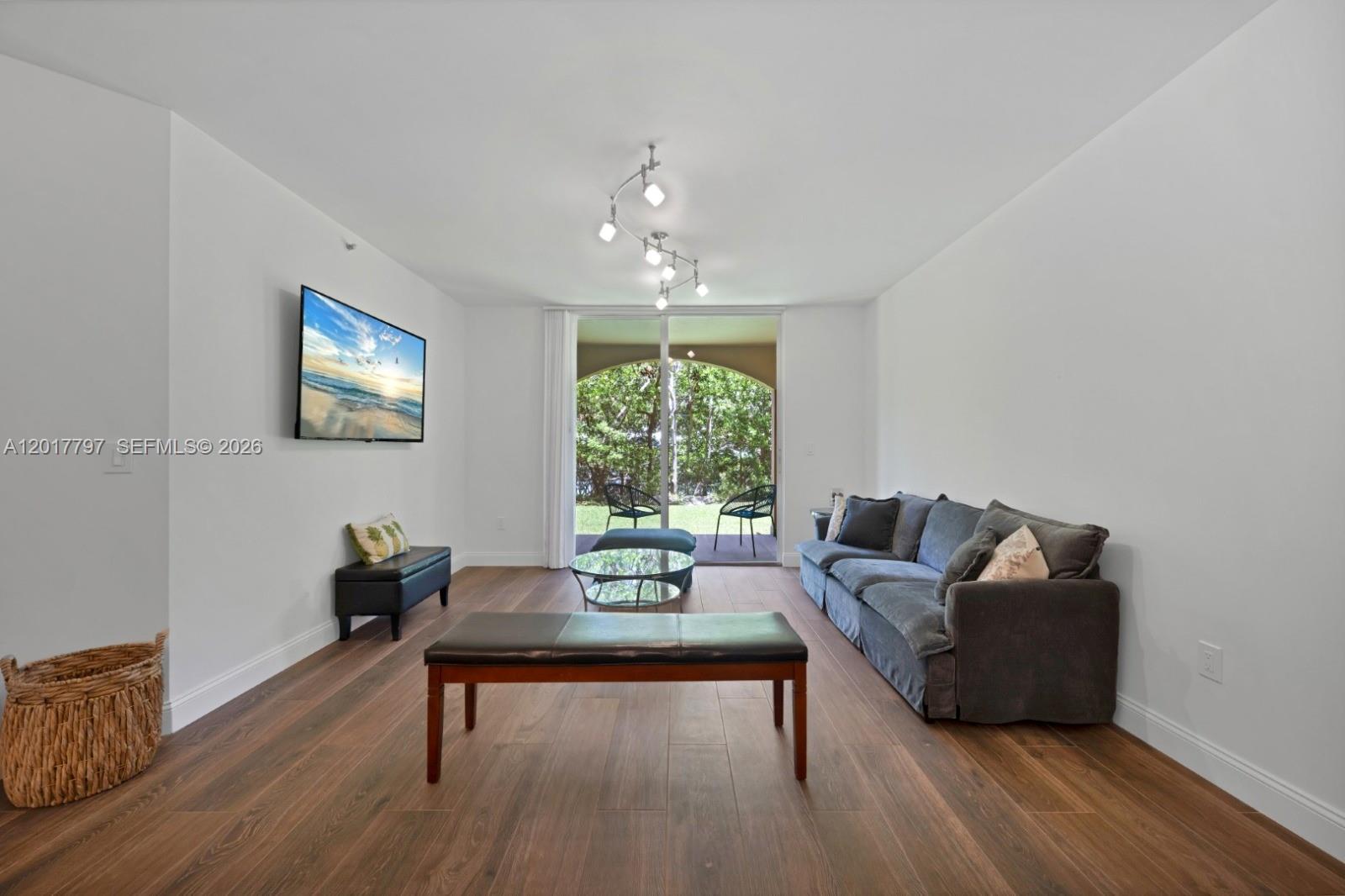 THE YACHT CLUB AT AVENTUR - Residential Lease