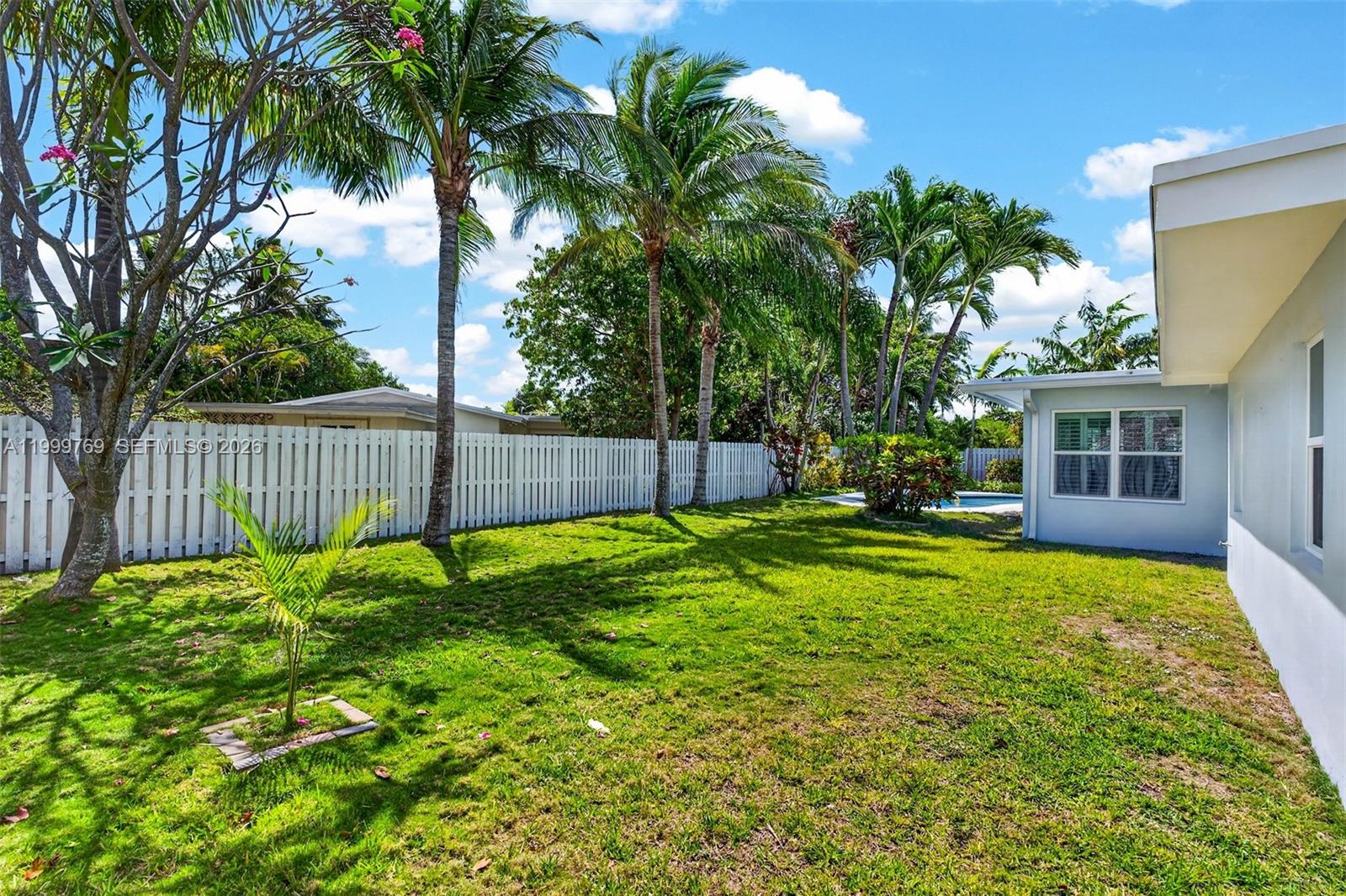 VENETIAN ISLES 2ND SEC - Residential Lease