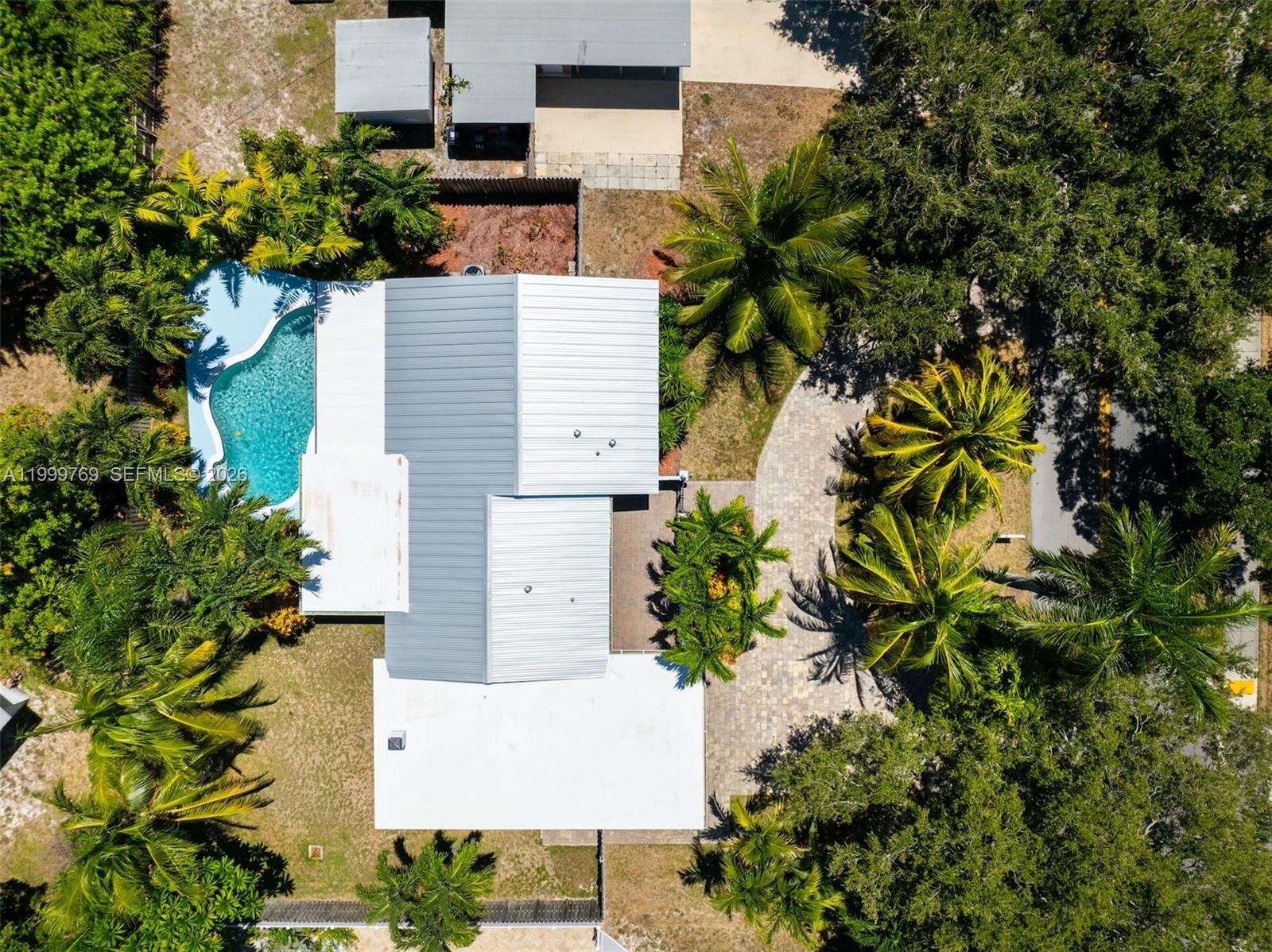 VENETIAN ISLES 2ND SEC - Residential Lease