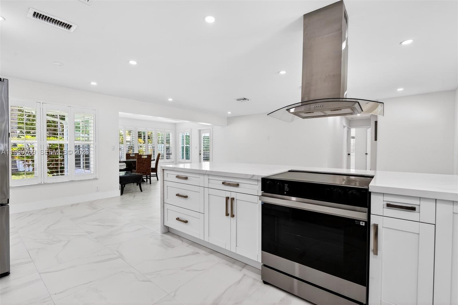 VENETIAN ISLES 2ND SEC - Residential Lease