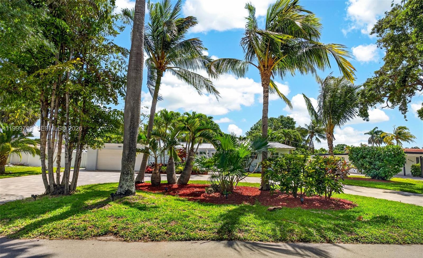 VENETIAN ISLES 2ND SEC - Residential Lease