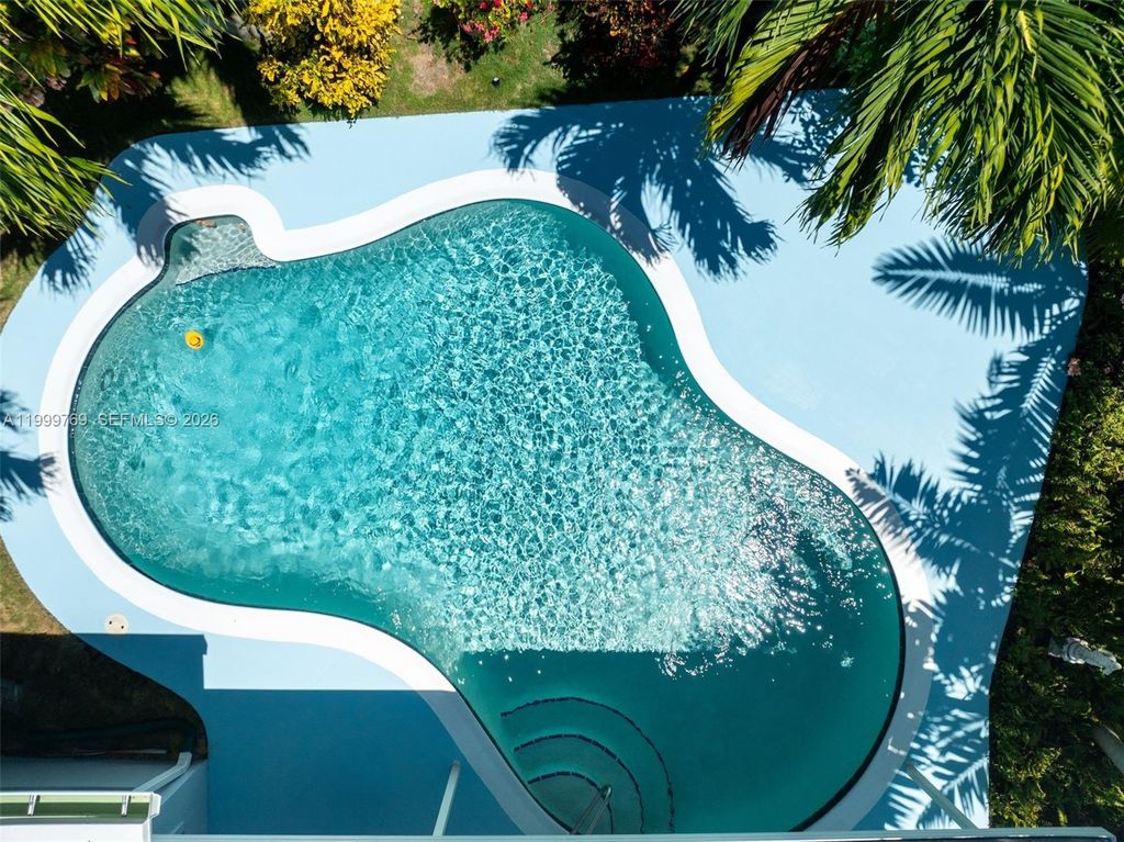 Photo of 4010 NE 22nd Ave #4010, Lighthouse Point, FL 33064 (MLS # A11999769)