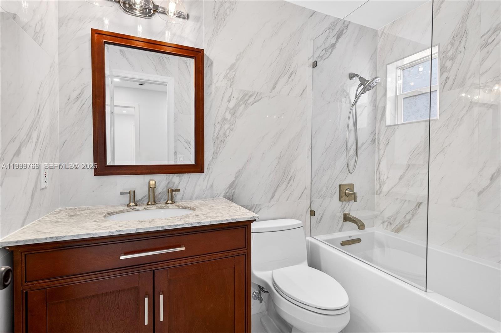 VENETIAN ISLES 2ND SEC - Residential Lease