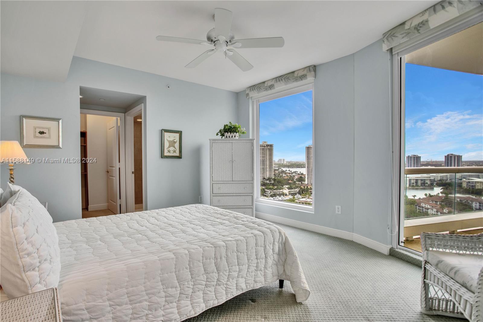 BELLAMARE @ WILLIAMS ISLA - Residential