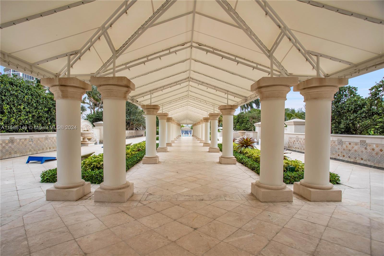 BELLAMARE @ WILLIAMS ISLA - Residential