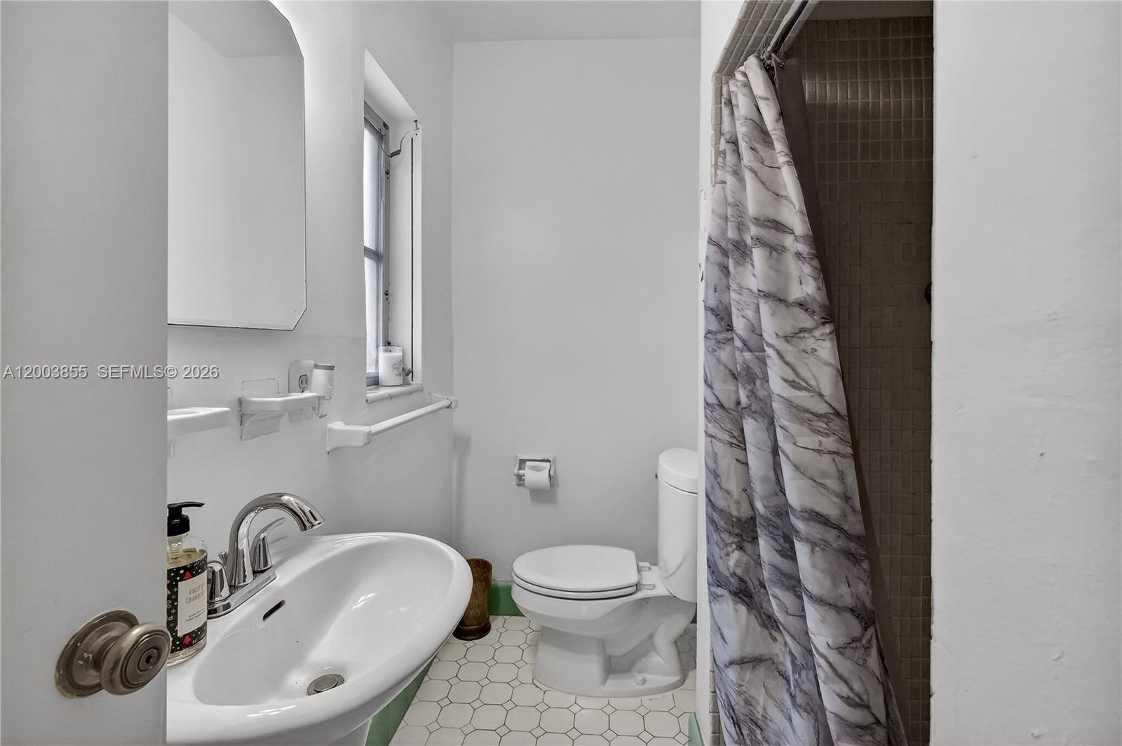 MIAMI SHORES SEC 4 AMD PL - Residential