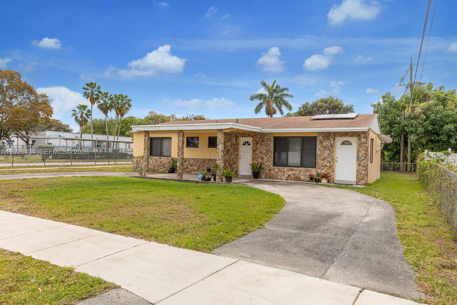 6200 SW 18th St