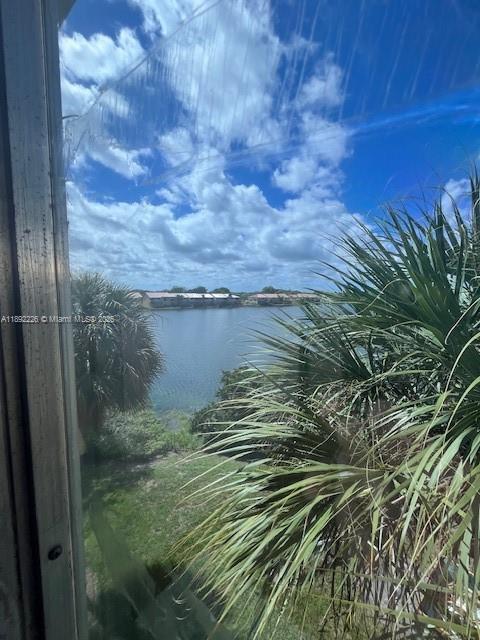 LAKE PARK CONDO NO 1 - BL - Residential