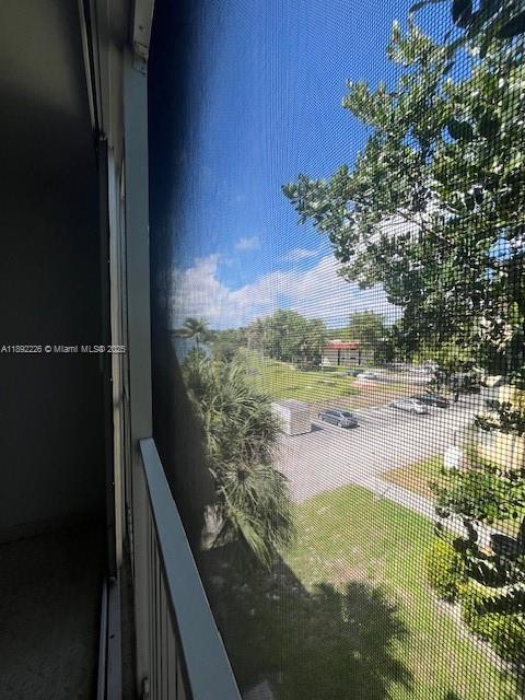 LAKE PARK CONDO NO 1 - BL - Residential