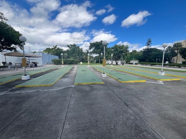 LAKE PARK CONDO NO 1 - BL - Residential