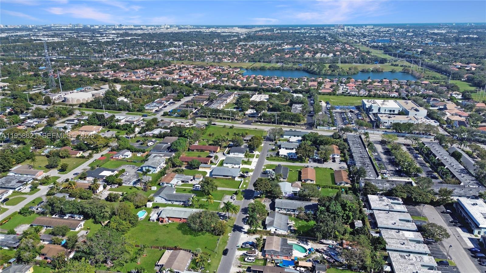 BROWARD GARDENS - Residential Income