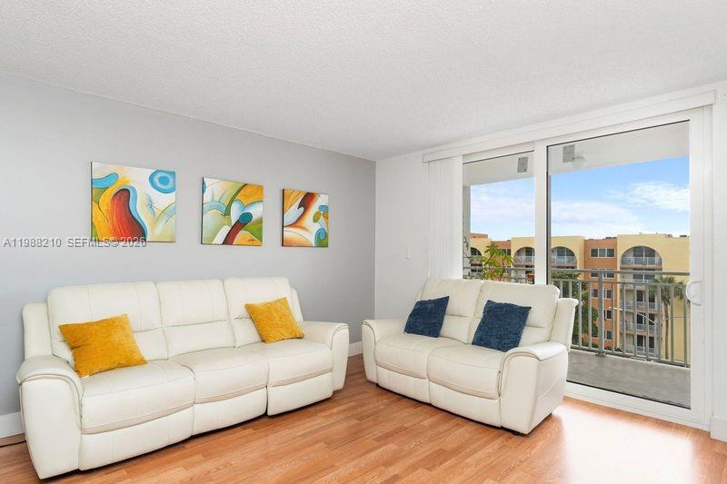 CORAL GATE EAST CONDO - Residential Lease