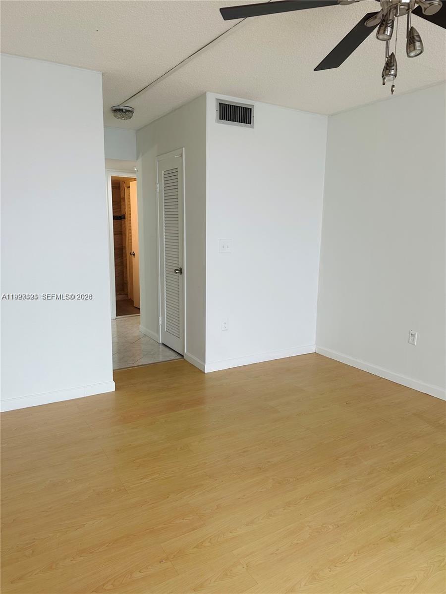 BUCKLEY TOWERS CONDO - EA - Residential Lease