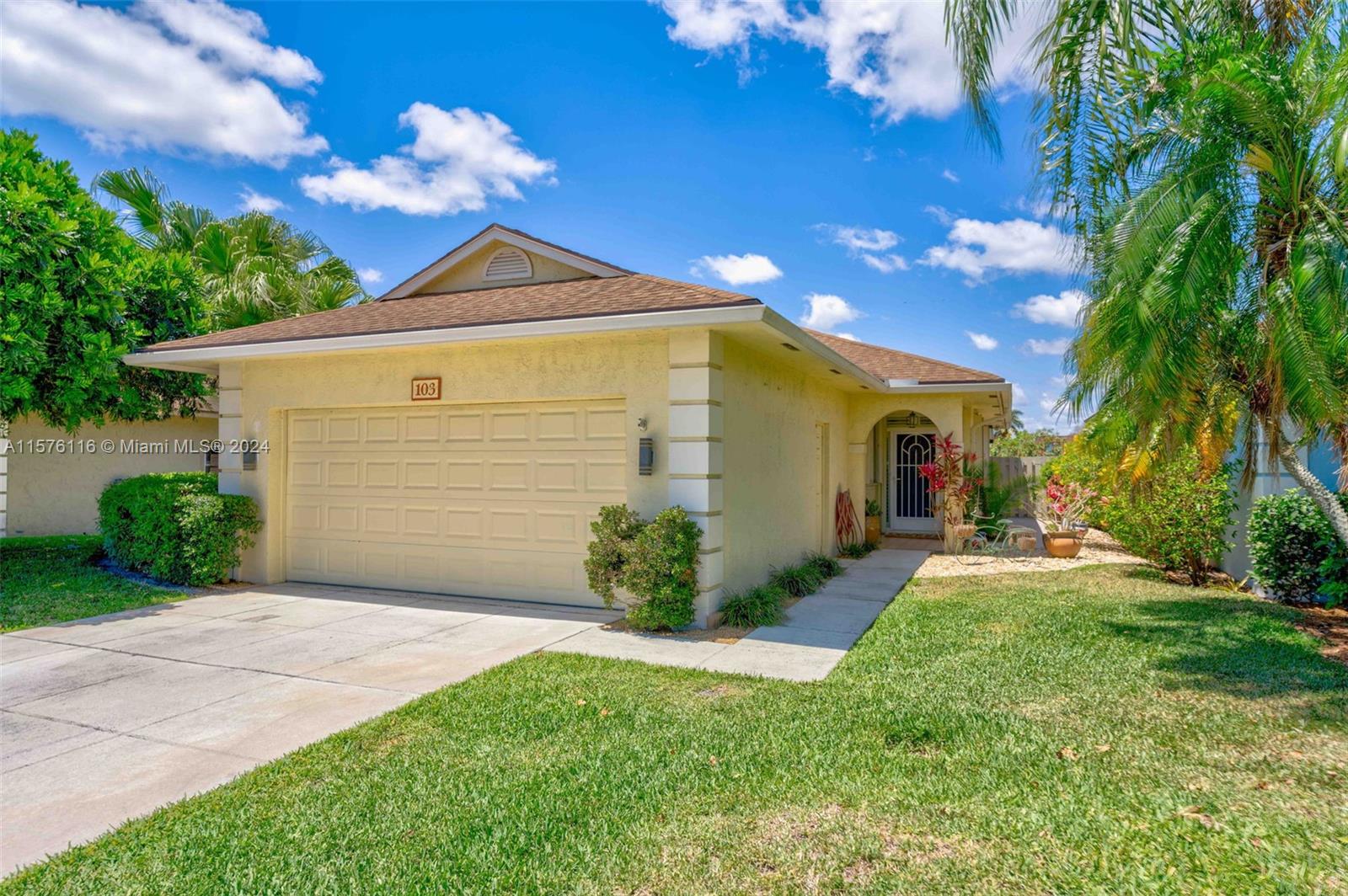 Property for Sale at 103 Sims Creek Ln Ln, Jupiter, Palm Beach County, Florida - Bedrooms: 3 
Bathrooms: 2  - $675,000