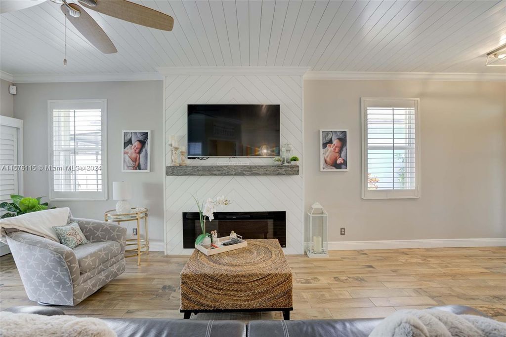 Photo of 103 Sims Creek Ln, Jupiter, FL 33458 (MLS # A11576116)