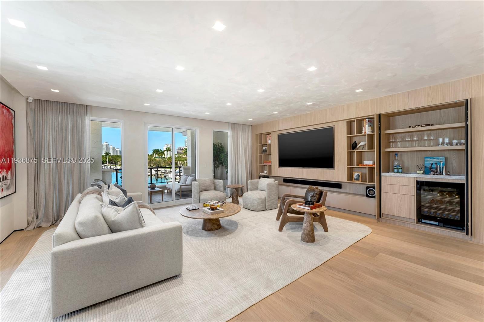 2521 Fisher Island Dr 6201