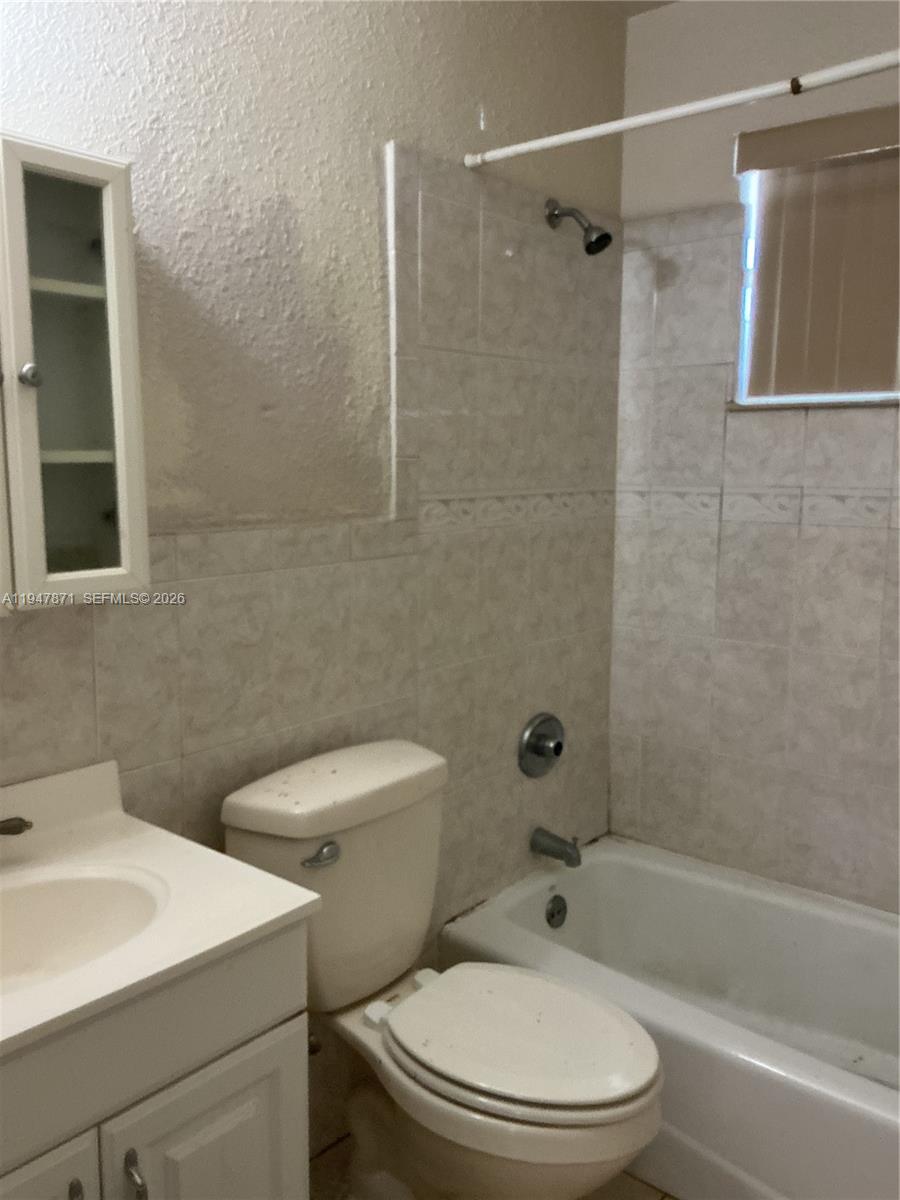 SPRINGBANK PARK - Residential