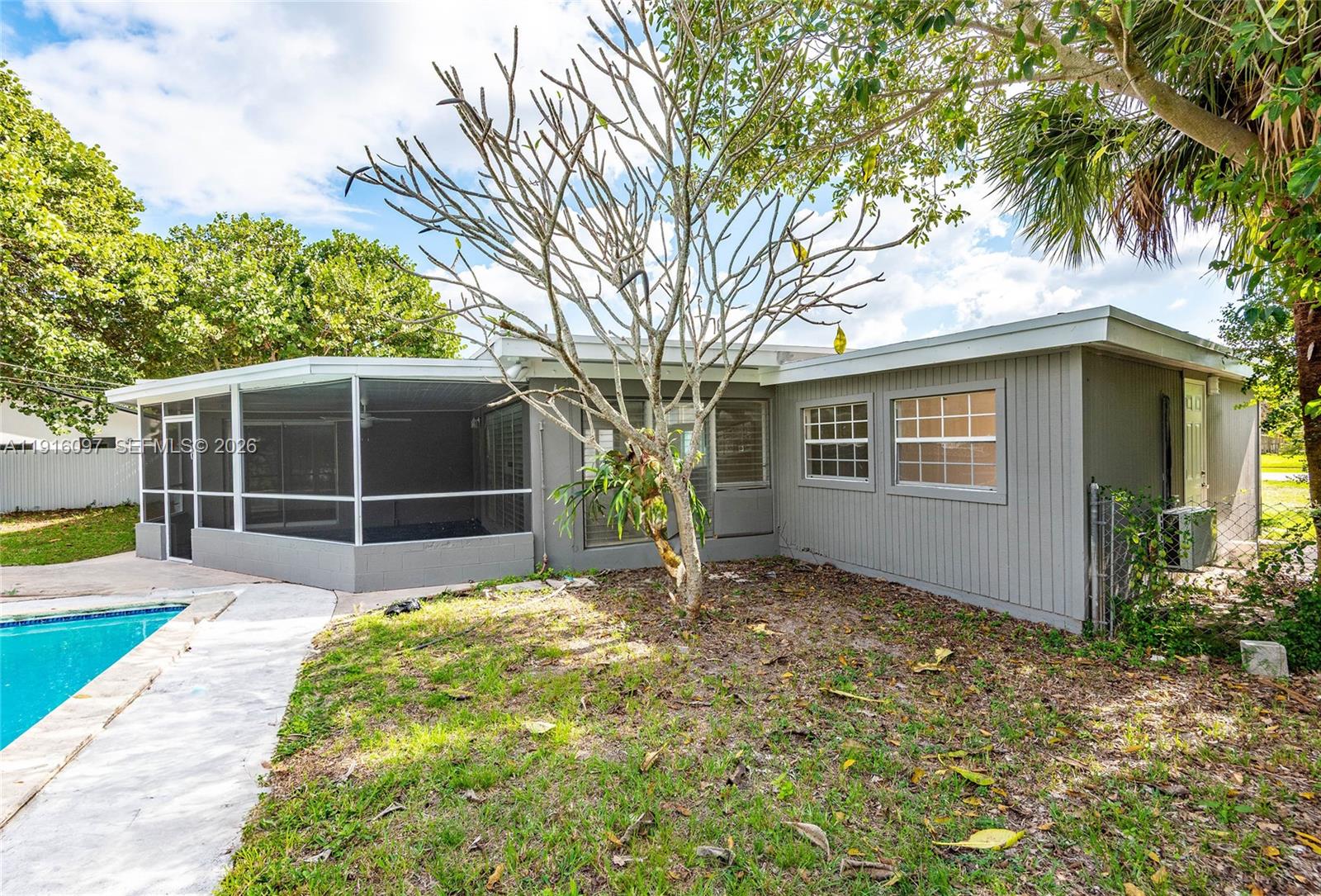 MELROSE PARK SEC 6 GREEN - Residential