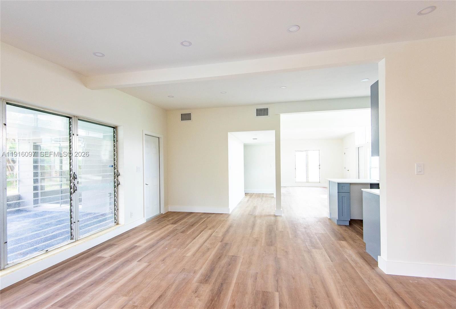 MELROSE PARK SEC 6 GREEN - Residential