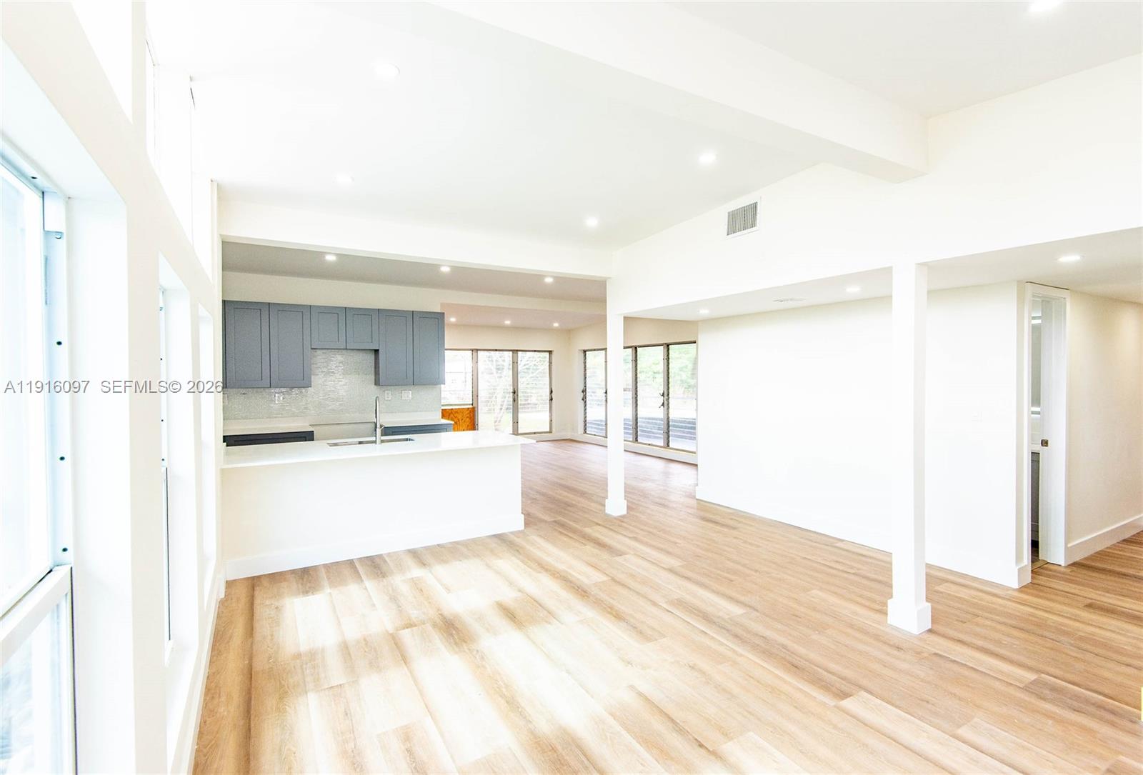 MELROSE PARK SEC 6 GREEN - Residential