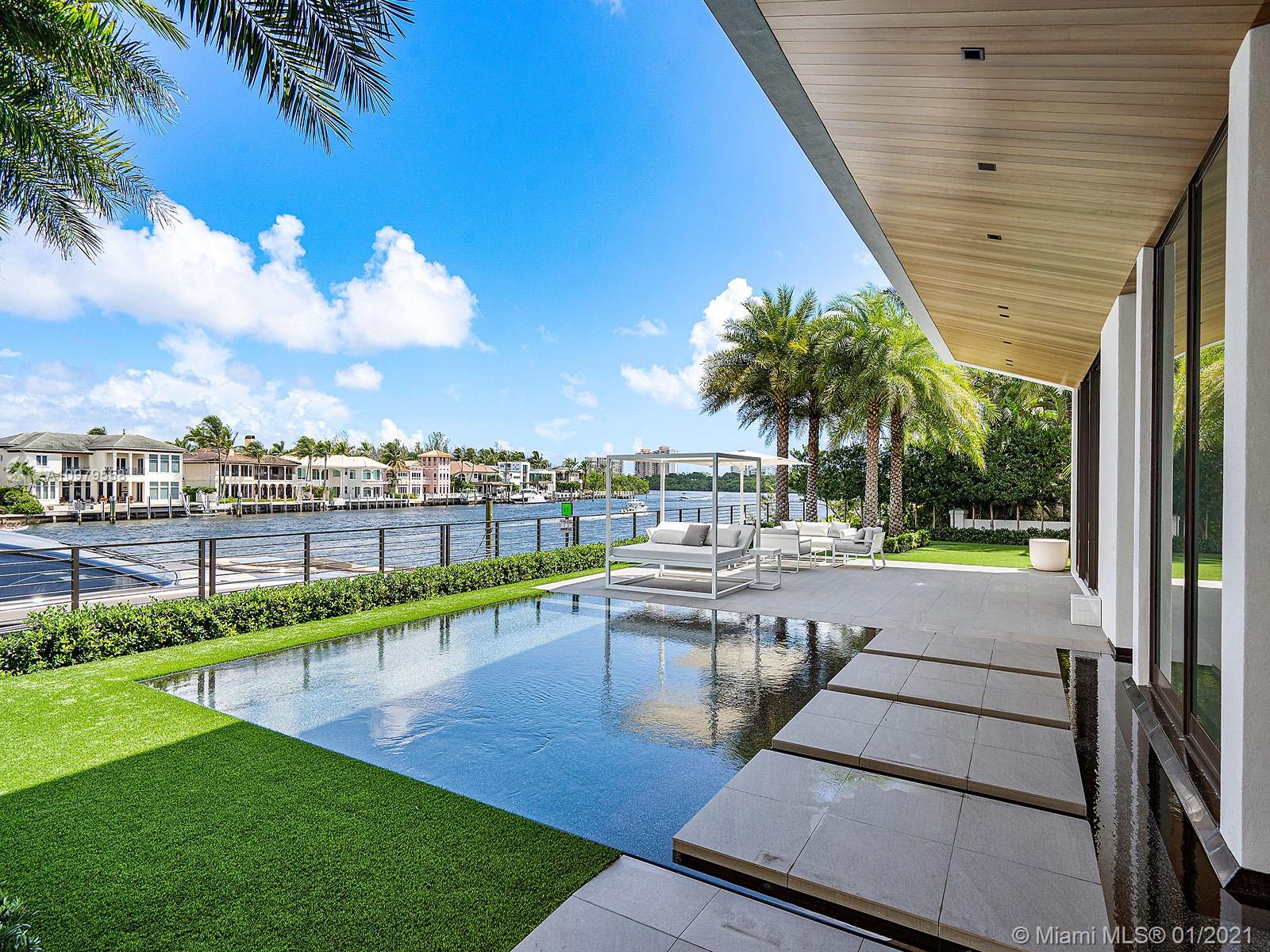 SUN AND SURF CLUB COMMUNI - Residential