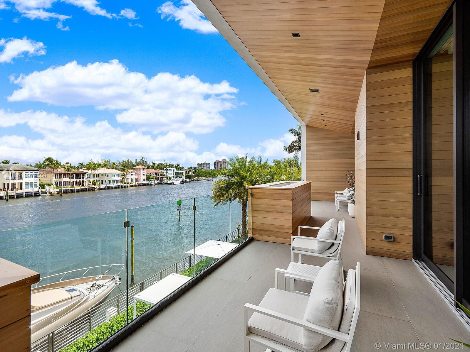 SUN AND SURF CLUB COMMUNI - Residential