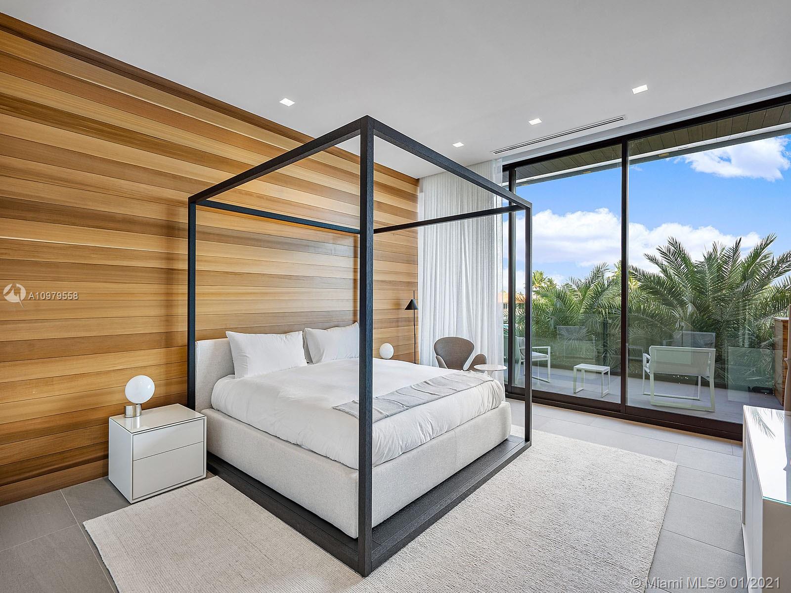 SUN AND SURF CLUB COMMUNI - Residential