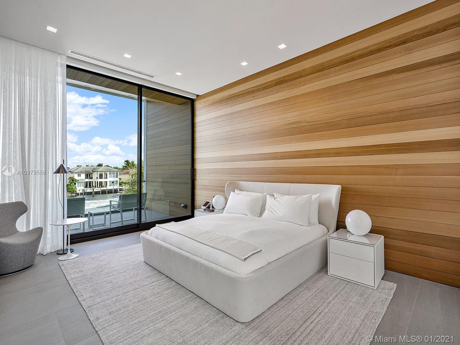 SUN AND SURF CLUB COMMUNI - Residential