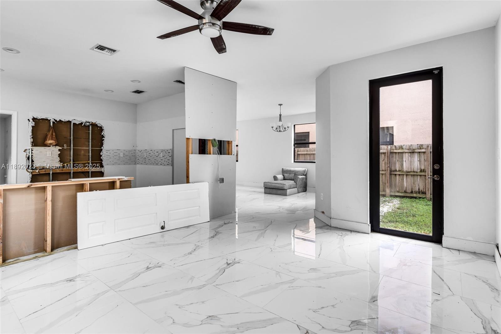 BAYWINDS AT COZUMEL - Residential