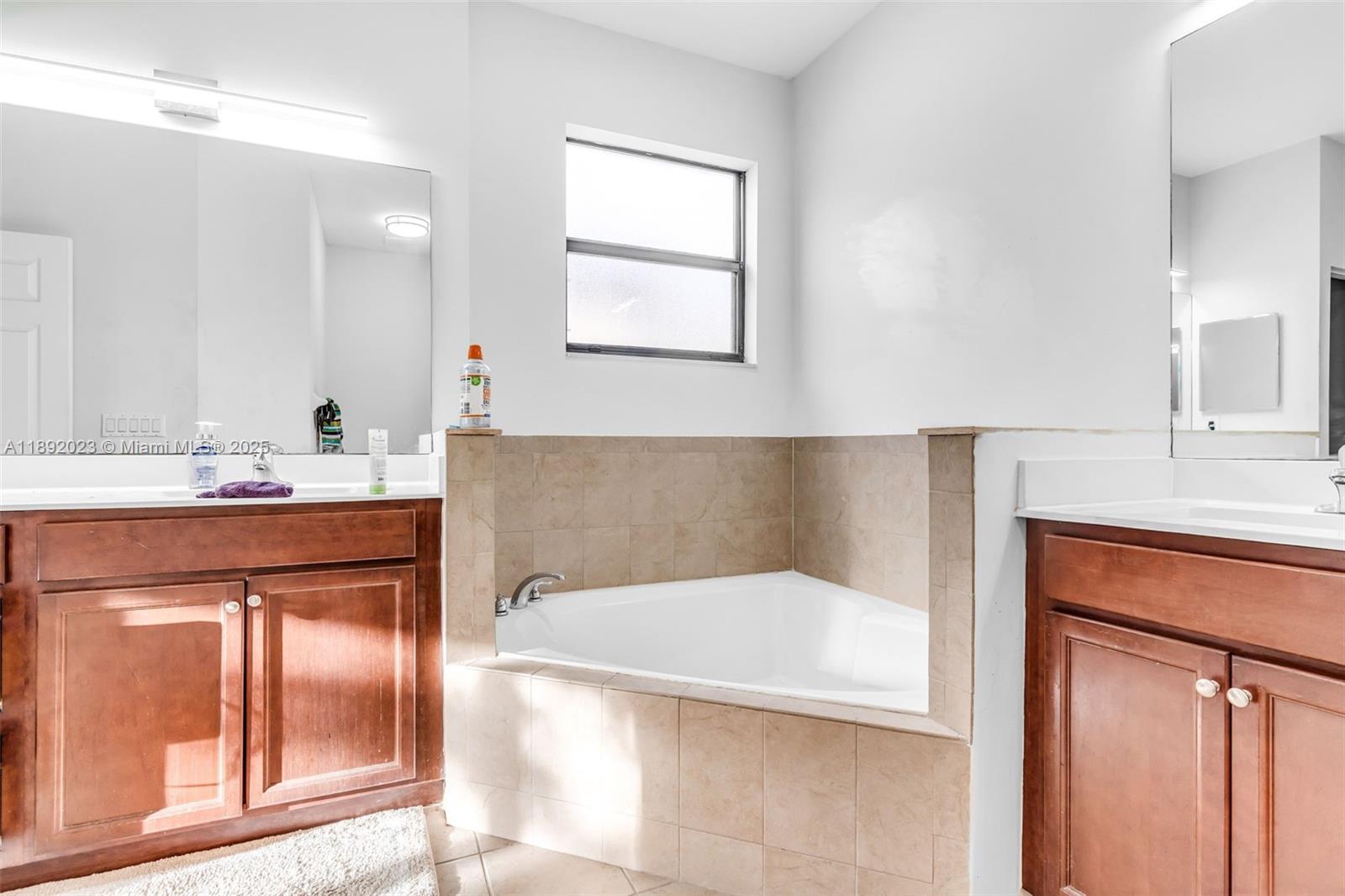 BAYWINDS AT COZUMEL - Residential