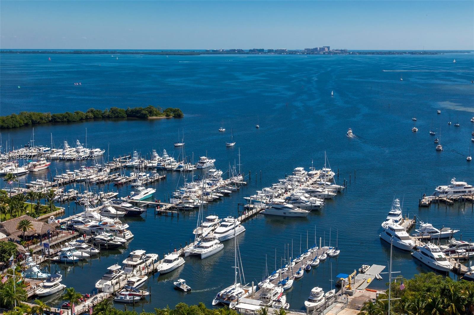 GROVENOR HOUSE - Residential