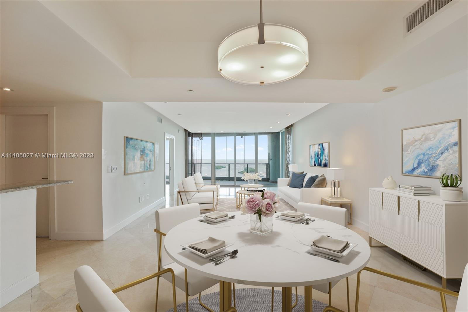 GROVENOR HOUSE - Residential