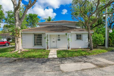 7931 Camino Cir A-11 Miami FL 33143