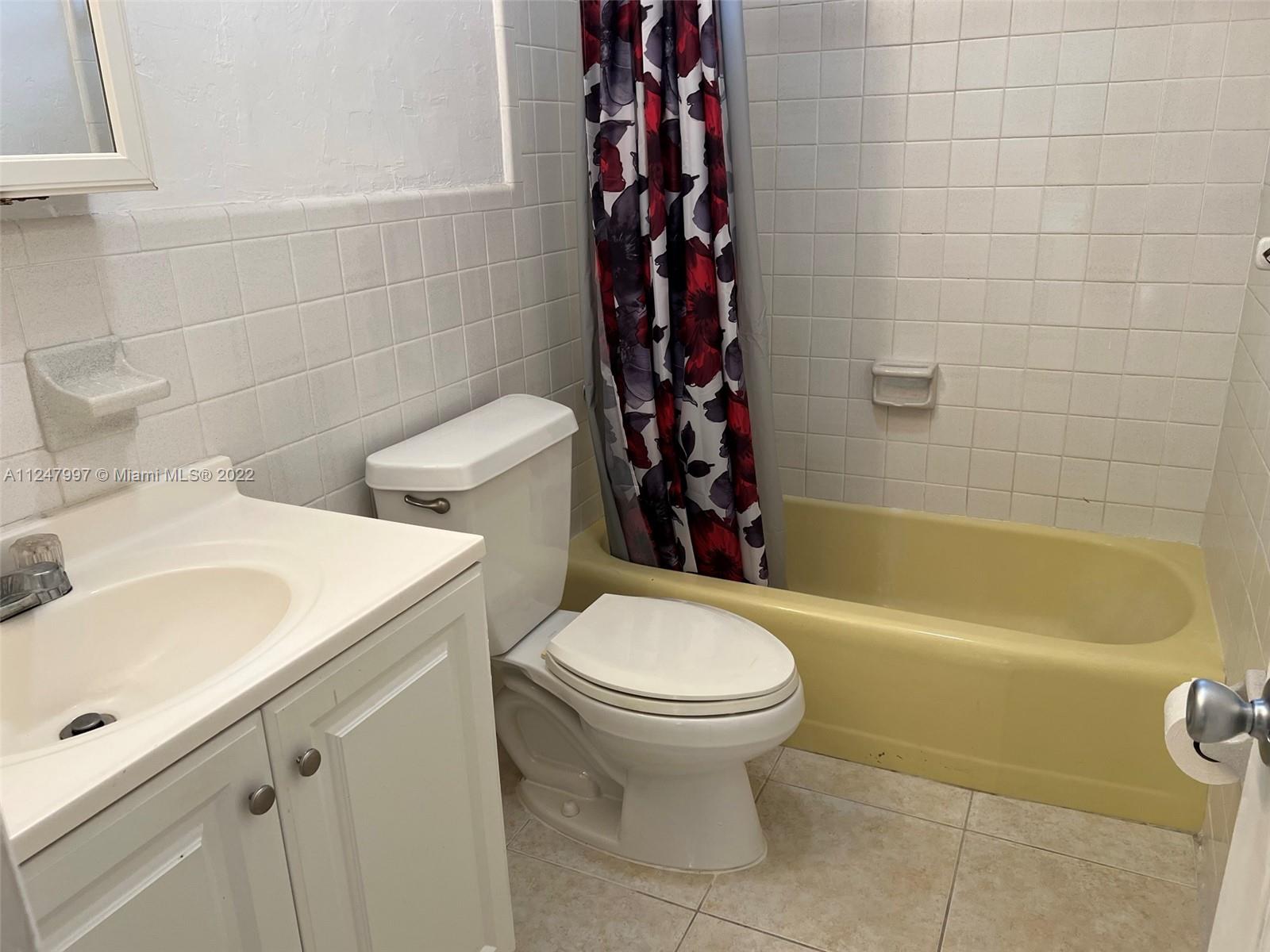 BISCAYNE HEIGHTS - Residential Lease