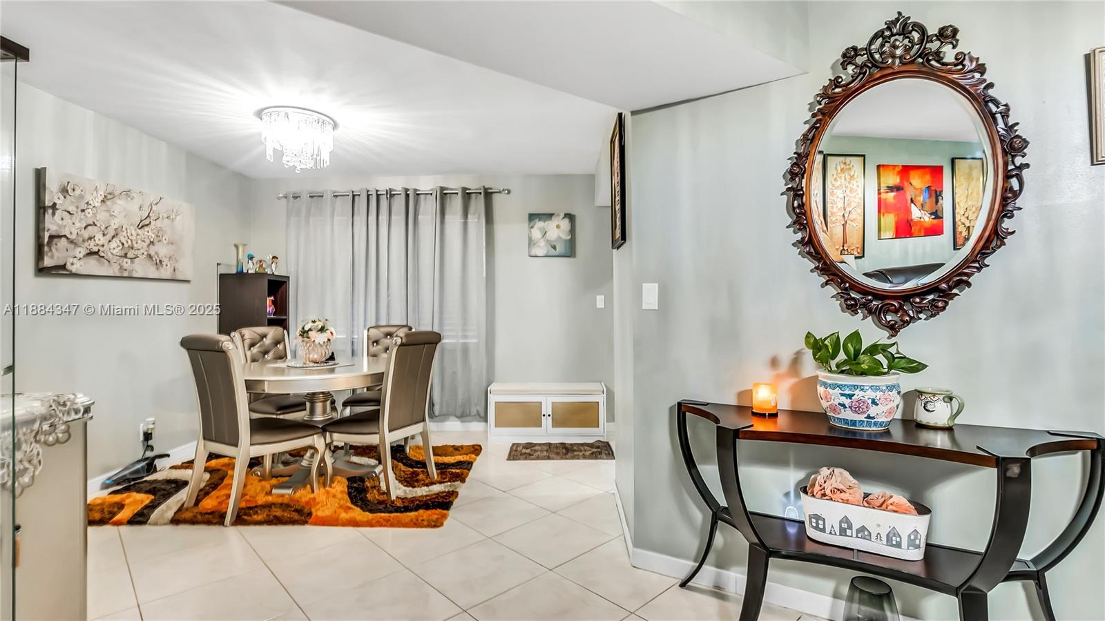 TOPAZ NORTH CONDO - Residential